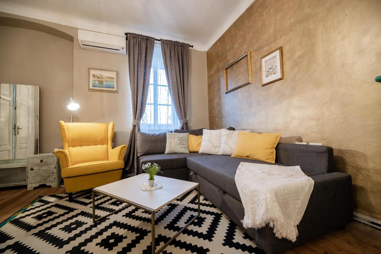 Boutique B&B Mali Pariz Grižane Extérieur photo
